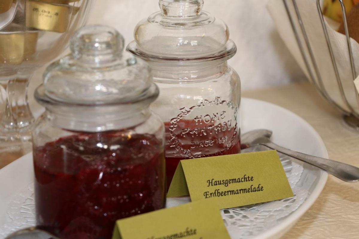 Hotel Venezia テュービンゲン エクステリア 写真